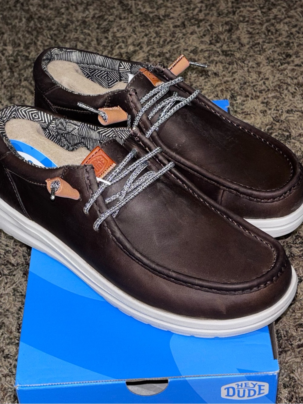 Hey Dude Wally Grip Craft Leather Mens Shoes Size 9 Slip On Loafers New